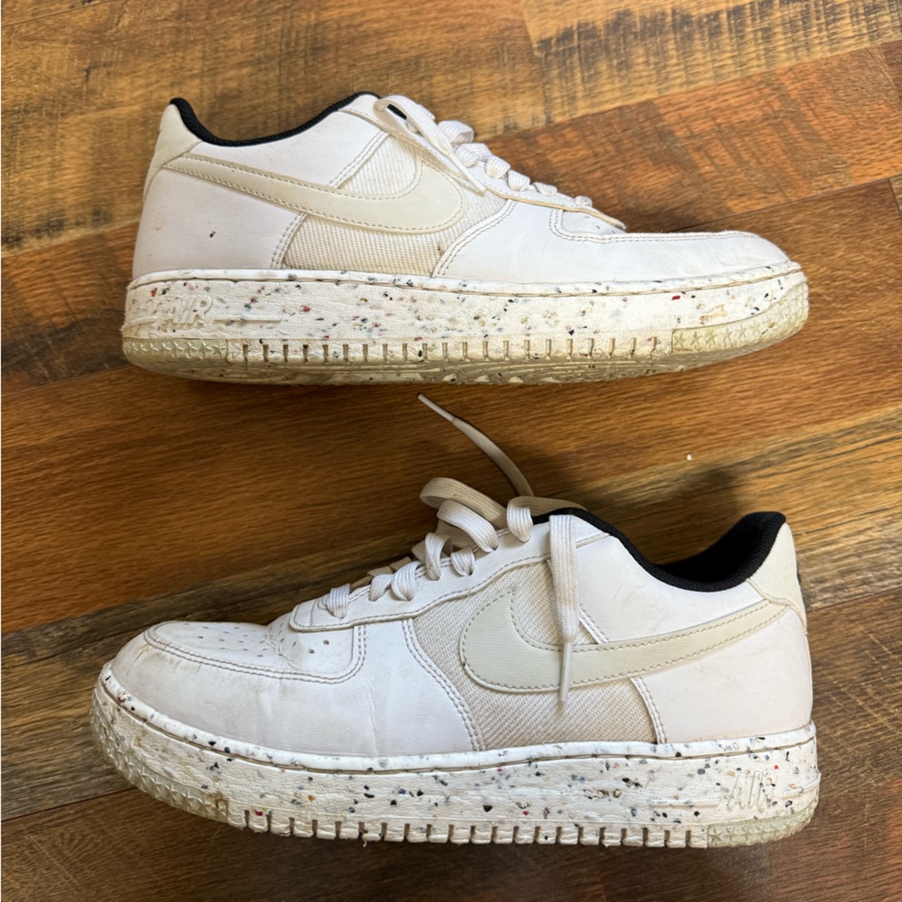 Men’s custom Nike Air Force One sneakers size 9.5